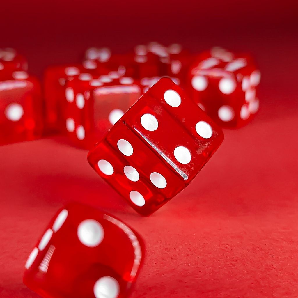 Spiele auf den besten Online-Casino-Pokerseiten 2025